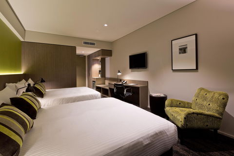 The Glen Hotel & Suites - Accommodation Port Macquarie 2