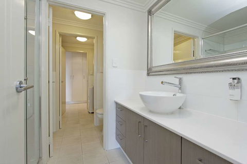Zappeion Apartments - Accommodation Port Macquarie 2