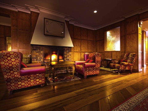 Mercure Canberra Hotel - Accommodation Port Macquarie 1