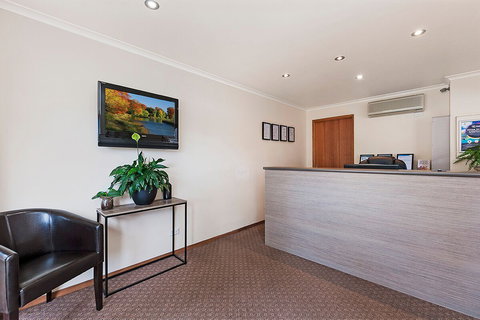 AAt 28 Goldsmith Motel - Accommodation Port Macquarie 1