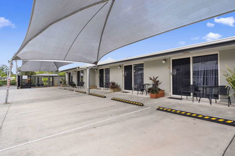 Caboolture Central Motor Inn, SureStay Collection - Accommodation Port Macquarie 3