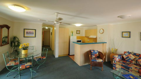 Aruba Beach Resort - Accommodation Port Macquarie 1