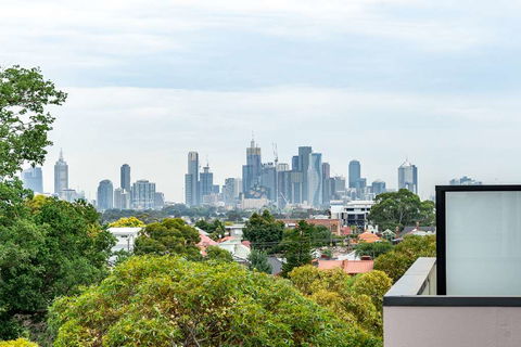 Artel Apartment Hotel Melbourne - Accommodation Port Macquarie 1
