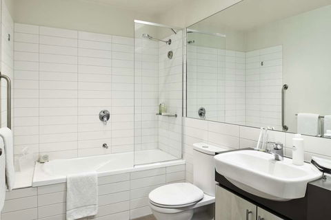 Punthill Essendon Grand - Accommodation Port Macquarie 2