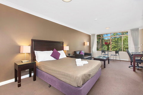 Checkers Resort & Conference Centre - Accommodation Port Macquarie 2