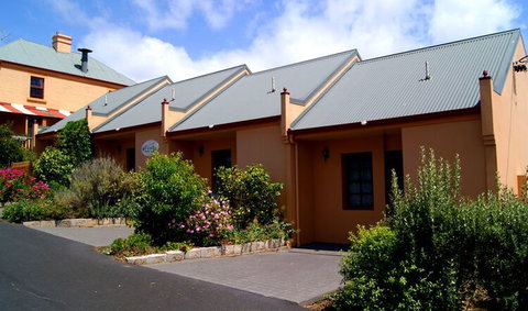 Meredith House and Mews - Accommodation Port Macquarie 0