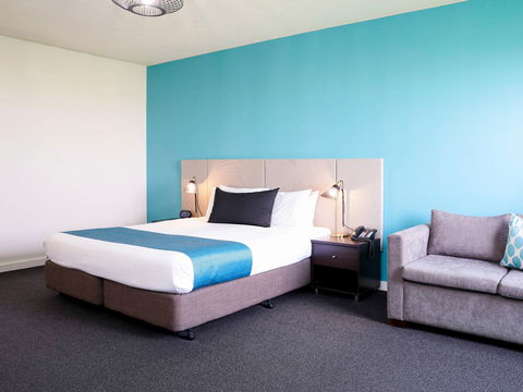 Mantra Melbourne Melton - Accommodation Port Macquarie 2