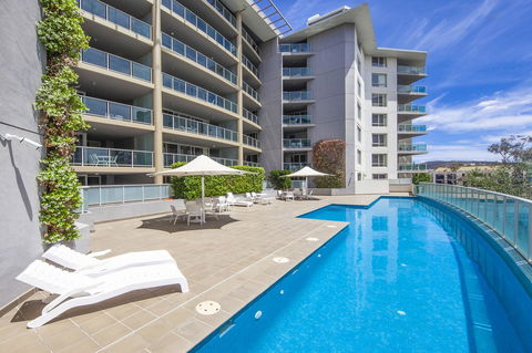 Pacific Suites Canberra - Accommodation Port Macquarie 2