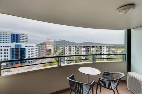 Adina Serviced Apartments Canberra James Court - Accommodation Port Macquarie 2