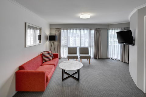 Adina Serviced Apartments Canberra James Court - Accommodation Port Macquarie 5