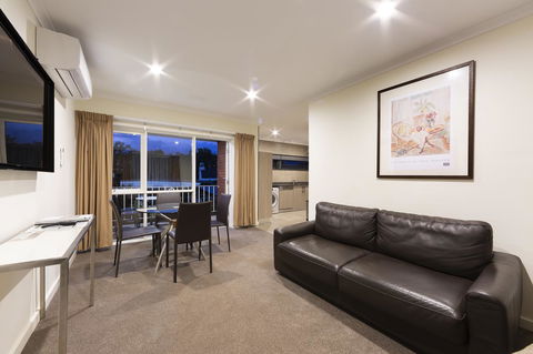 Forrest Hotel & Apartments - Accommodation Port Macquarie 13