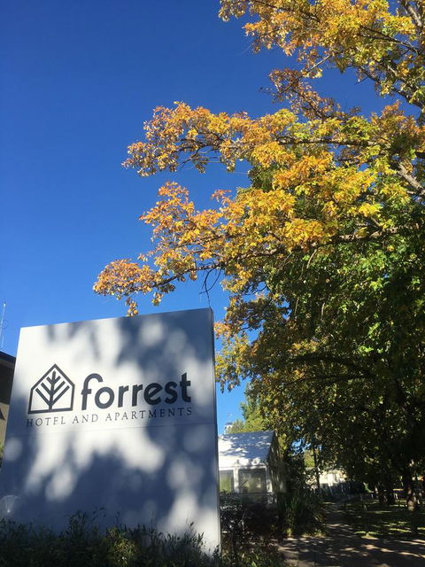 Forrest Hotel & Apartments - Accommodation Port Macquarie 9
