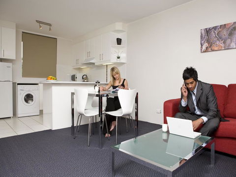 Manuka Park Serviced Apartments - Accommodation Port Macquarie 13