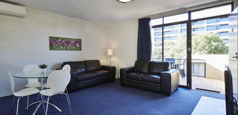 Manuka Park Serviced Apartments - Accommodation Port Macquarie 35
