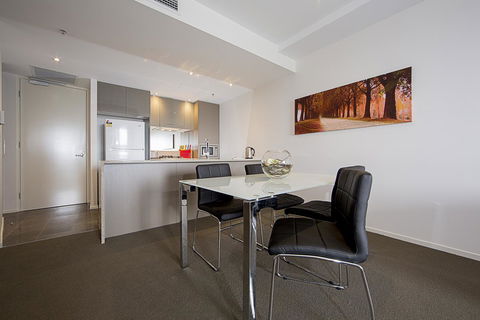 Manhattan 303 Canberra City ACT - Accommodation Port Macquarie 15