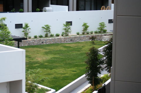 Modern Executive Apt@Barton*1BR*WiFi*Gym*Secure Parking*Canberra - Accommodation Port Macquarie 12