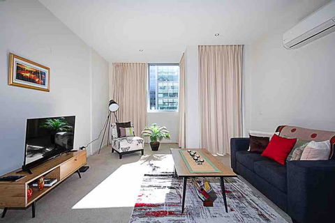 Spacious 1BR Stylish New Acton Apartment +Parking - Accommodation Port Macquarie 20