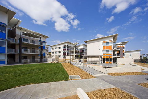 Unilodge @ UC Short Stays - Accommodation Port Macquarie 7