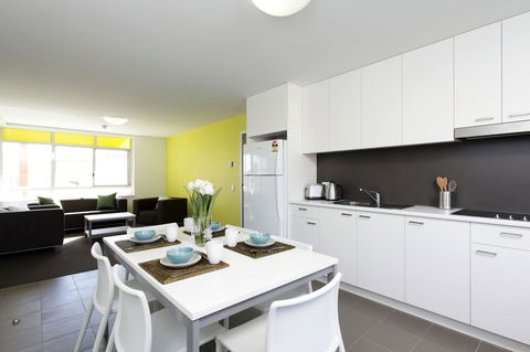 Unilodge @ UC Short Stays - Accommodation Port Macquarie 9