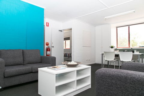 Unilodge @ UC Short Stays - Accommodation Port Macquarie 23