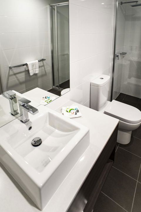 Leumeah Lodge - Accommodation Port Macquarie 9