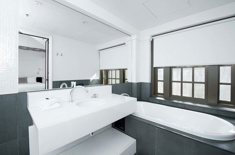 Peppers Gallery Hotel - Accommodation Port Macquarie 3