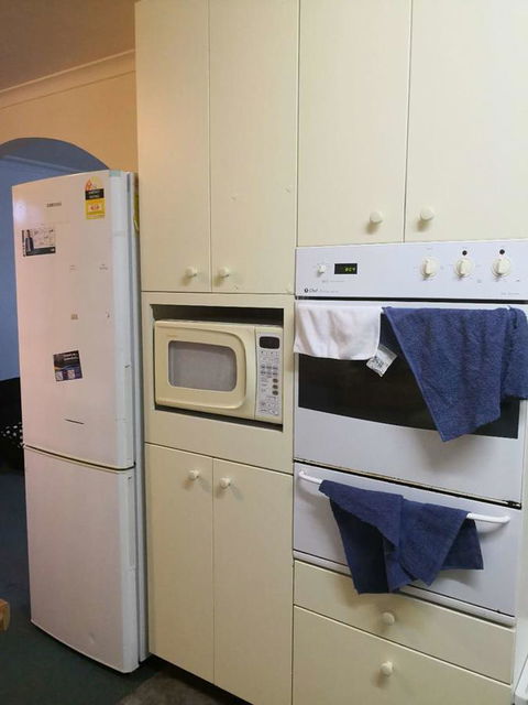 Space And Quiet Safe Room Canberra - Accommodation Port Macquarie 7
