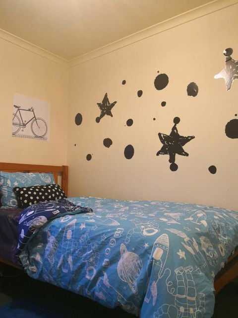 Space And Quiet Safe Room Canberra - Accommodation Port Macquarie 3