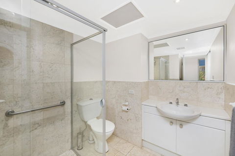 Accommodate Canberra - The Summit - Accommodation Port Macquarie 9