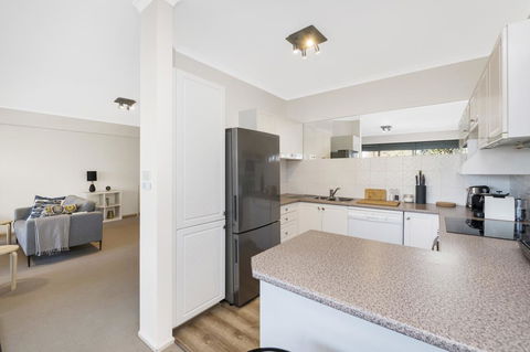Accommodate Canberra - The Summit - Accommodation Port Macquarie 14