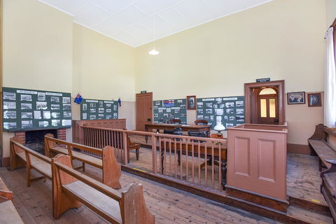 Wellington Courthouse - Accommodation Port Macquarie 28