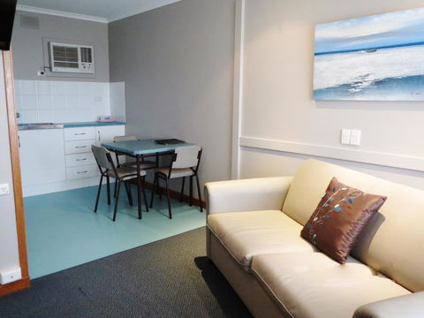 Stansbury Holiday Motel - Accommodation Port Macquarie 39