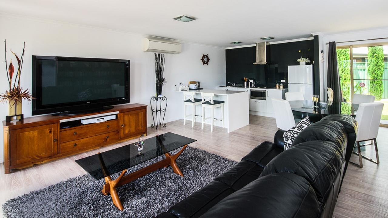 Blackfellows Creek SA Accommodation Port Macquarie