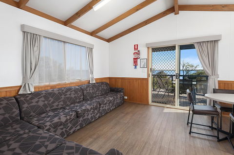 Port Broughton Tourist Park - Accommodation Port Macquarie 13