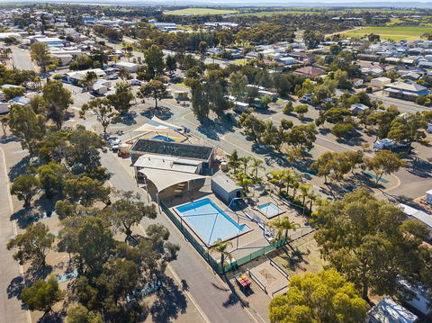 Port Broughton Tourist Park - Accommodation Port Macquarie 9