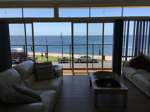 Crystal Blue Apartment - Accommodation Port Macquarie 33