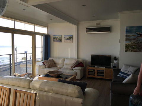 Crystal Blue Apartment - Accommodation Port Macquarie 35