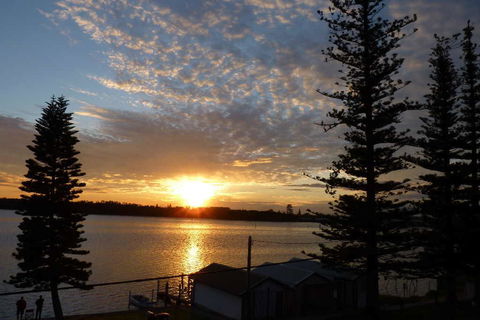 Lakeside Waterfront Apartment The Entrance - Accommodation Port Macquarie 28
