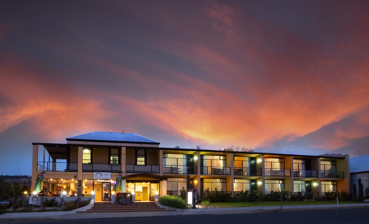 Brown Beach SA Accommodation Port Macquarie