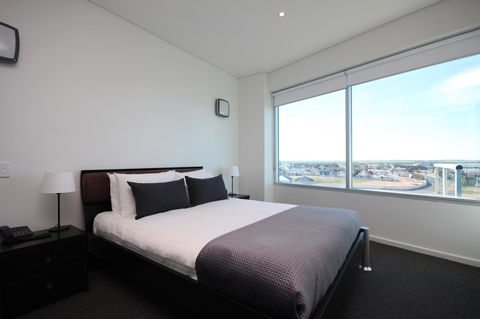 Wallaroo Marina Apartments - Accommodation Port Macquarie 14