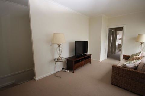 Wallaroo Marina Apartments - Accommodation Port Macquarie 38