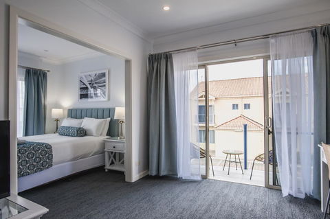 Marina Hotel - Accommodation Port Macquarie 8