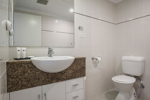 Marina Hotel - Accommodation Port Macquarie 13