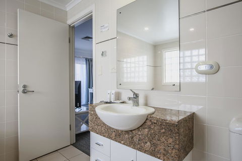 Marina Hotel - Accommodation Port Macquarie 5