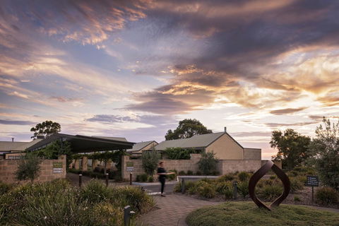 The Louise - Accommodation Port Macquarie 1