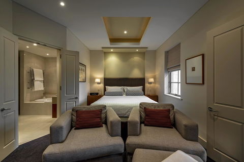 The Louise - Accommodation Port Macquarie 19