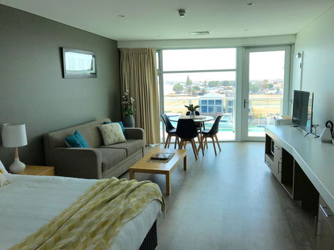 Ocean View Luxury Apartment & Suite - Accommodation Port Macquarie 24
