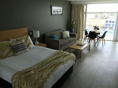 Ocean View Luxury Apartment & Suite - Accommodation Port Macquarie 25