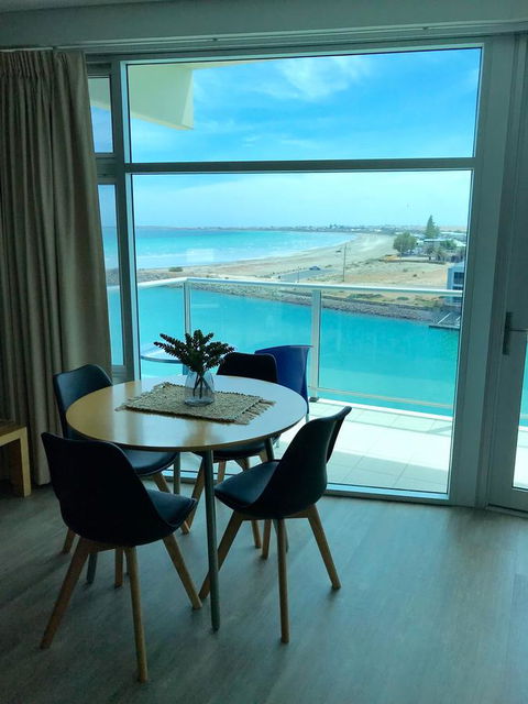 Ocean View Luxury Apartment & Suite - Accommodation Port Macquarie 22