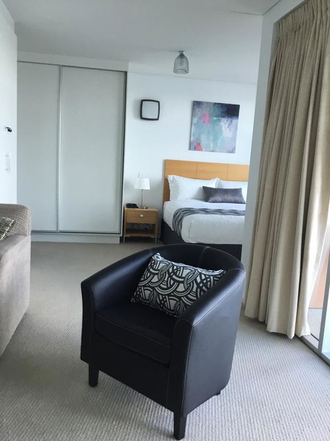 Wallaroo Marina Waterfront Luxe Apartment - Accommodation Port Macquarie 13